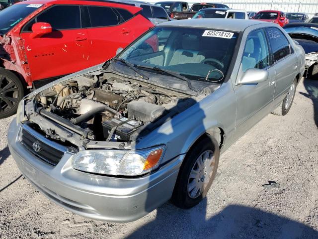 4T1BG22K01U778481 - 2001 TOYOTA CAMRY CE SILVER photo 2