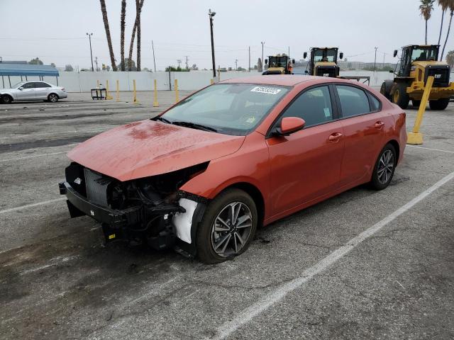 3KPF24AD6NE491329 - 2022 KIA FORTE FE ORANGE photo 2