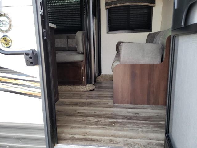 1UJBJ0BN1K1T80512 - 2019 JAYC TRAVEL TRL ვერცხლისფერი ფოტო 9