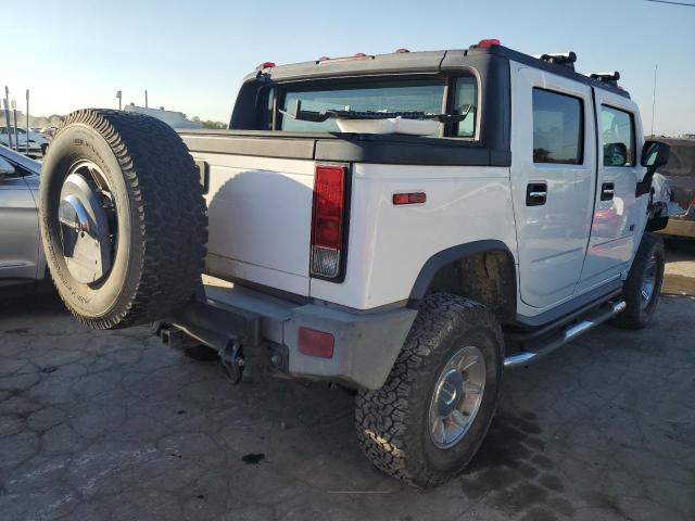 5GRGN22U55H132528 - 2005 HUMMER H2 SUT WHITE photo 4