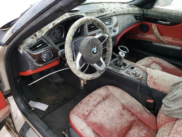 WBALM73579E351339 - 2009 BMW Z4 SDRIVE3 TAN photo 5