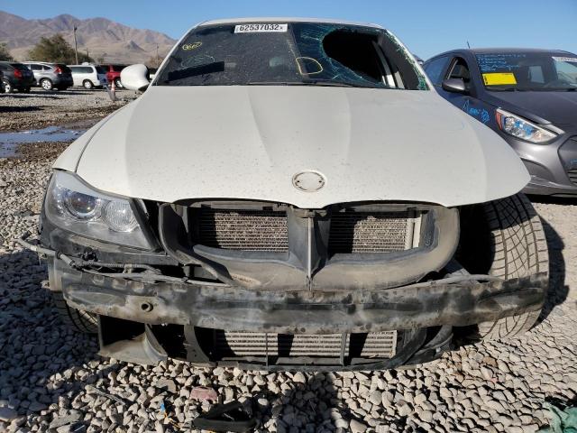 WBAPL5G56BNN22719 - 2011 BMW 335 XI WHITE photo 9