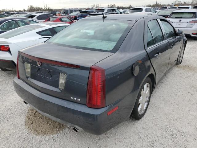 1G6DW677470152298 - 2007 CADILLAC STS GRAY photo 4