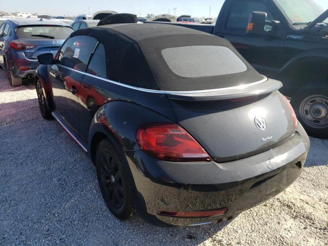 3VW517AT4HM800908 - 2017 VOLKSWAGEN BEETLE S/S 黑色 照片 3