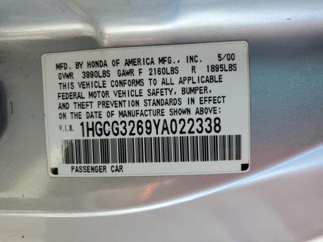 1HGCG3269YA022338 - 2000 HONDA ACCORD LX SILVER photo 10