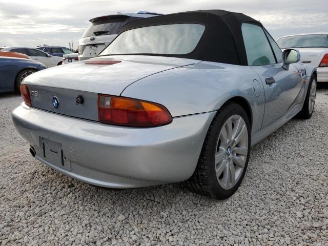 4USCH7339WLD16716 - 1998 BMW Z3 1.9 SILVER photo 4