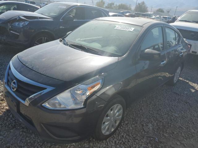 3N1CN7AP1FL869773 - 2015 NISSAN VERSA S GRAY photo 2