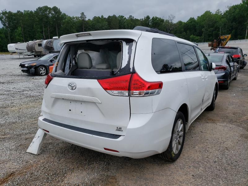 5TDJK3DC9ES086787 - 2014 TOYOTA SIENNA LE WHITE photo 4