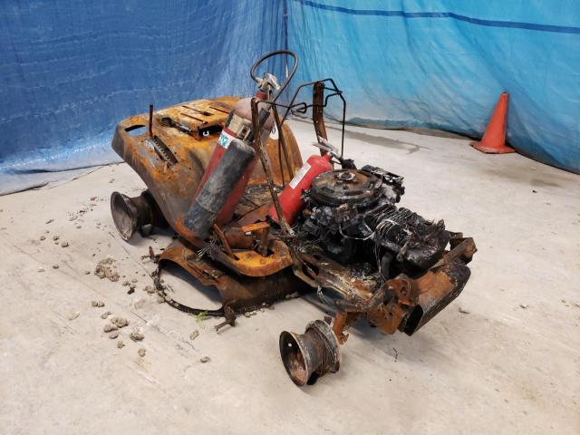 62571962 - 2010 CUB LAWN MOWER BURN photo 1