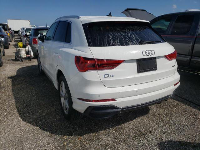 WA1DECF33L1124181 - 2020 AUDI Q3 PREMIUM WHITE photo 3