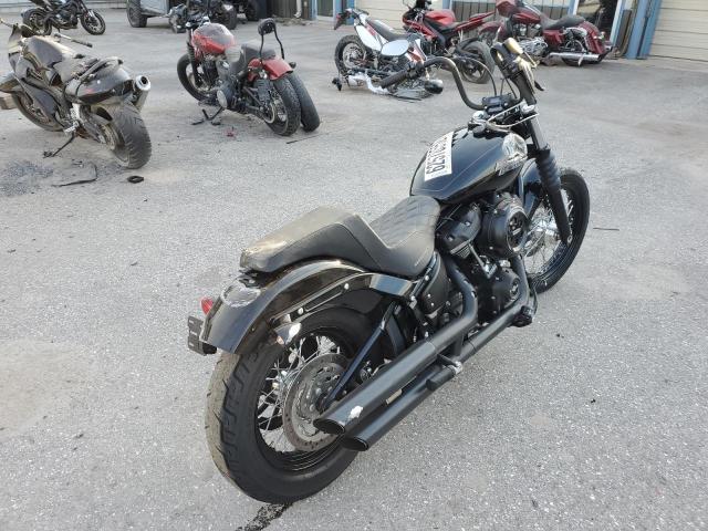 1HD1YJJ15JC025517 - 2018 HARLEY-DAVIDSON FXBB STREE BLACK photo 4