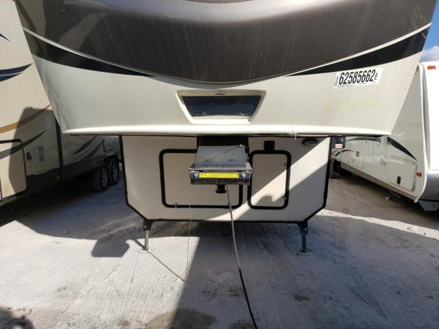 4YDF37126F4701294 - 2015 KEYSTONE MONTANA TWO TONE photo 8