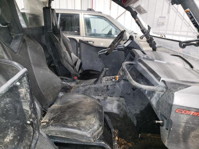 3JBKKAP29FJ002338 - 2015 CAN-AM COMMANDER GRAY photo 5