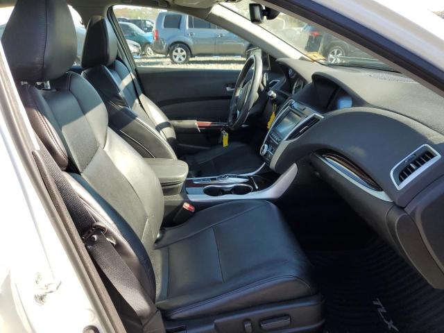 19UUB2F53GA000560 - 2016 ACURA TLX TECH WHITE photo 5