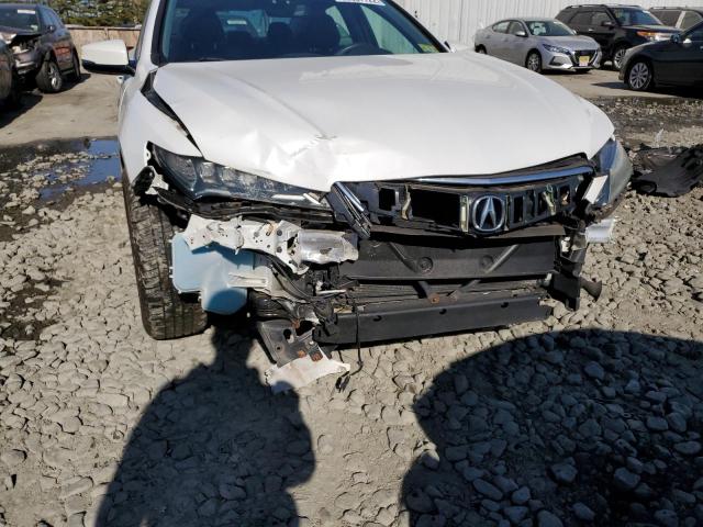 19UUB2F53GA000560 - 2016 ACURA TLX TECH WHITE photo 9