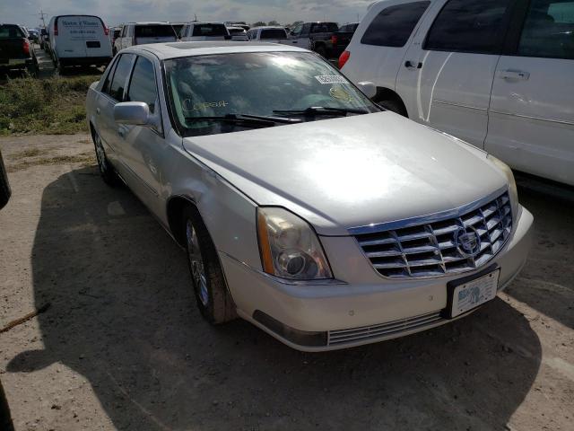 1G6KP5ES3BU138643 - 2011 CADILLAC DTS PLATIN WHITE photo 4