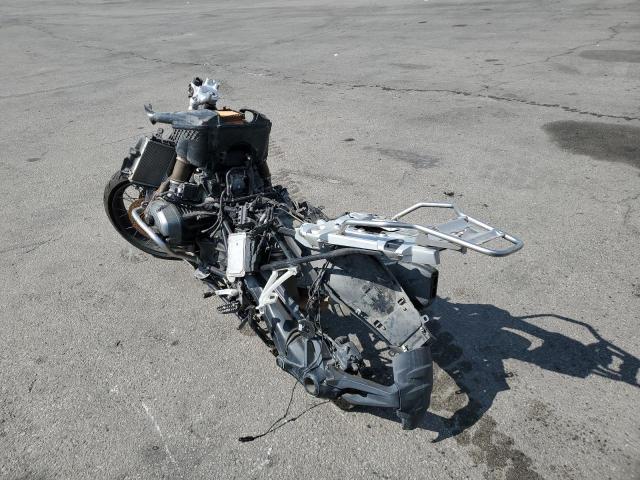 WB10A1207FZ096971 - 2015 BMW R1200 GS A BLACK photo 3