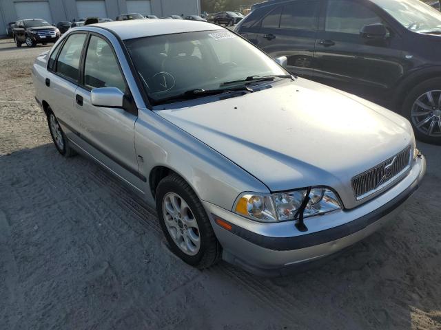 YV1VS2557YF504189 - 2000 VOLVO S40 SILVER photo 1