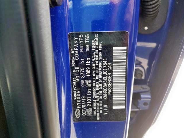 KMHRC8A3XLU017841 - 2020 HYUNDAI VENUE SEL BLUE photo 10