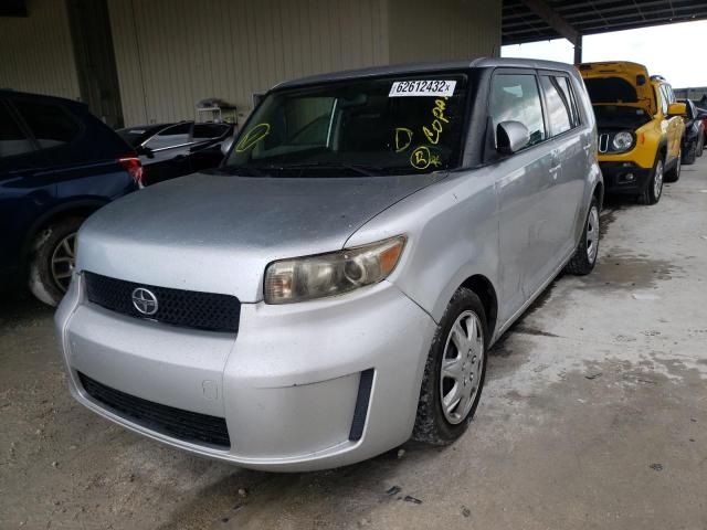 JTLKE50E491068722 - 2009 TOYOTA SCION XB SILVER photo 2