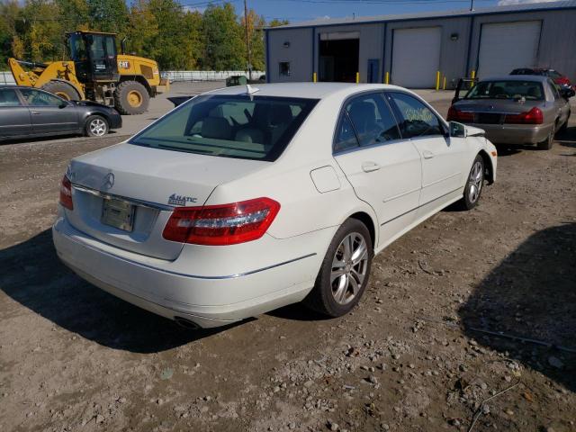 WDDHF8HB8AA140000 - 2010 MERCEDES-BENZ E 350 4MAT WHITE photo 4