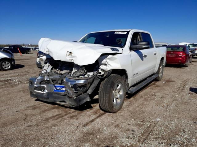 1C6SRFFT7KN913645 - 2019 RAM 1500 BIG H WHITE photo 2