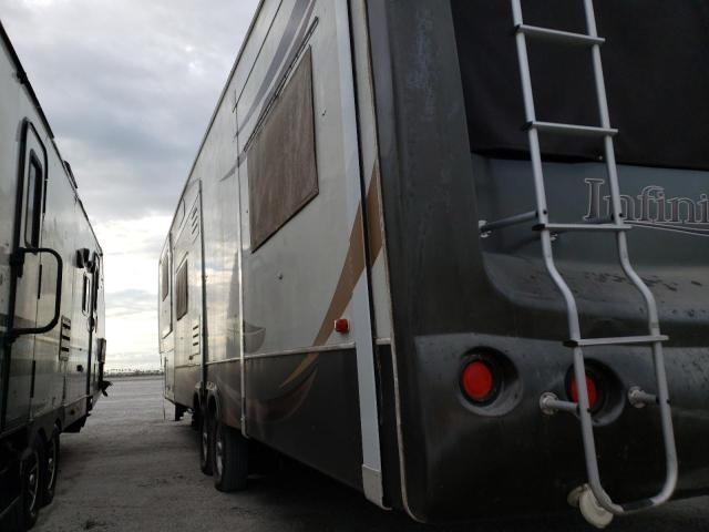 47CFNFU20CC****** - 2012 5TH TRAILER WHITE photo 3