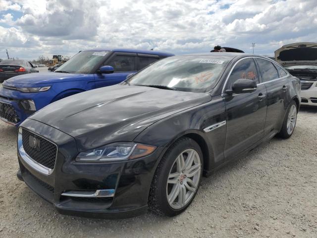 SAJWA1C72K8W20909 - 2019 JAGUAR XJ R - SPO BLACK photo 2