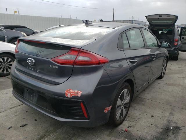 KMHC65LD2JU069222 - 2018 HYUNDAI IONIQ SILVER photo 4