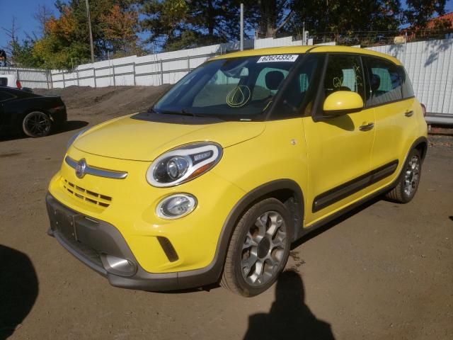 ZFBCFADHXEZ013653 - 2014 FIAT 500L TREKK YELLOW photo 2