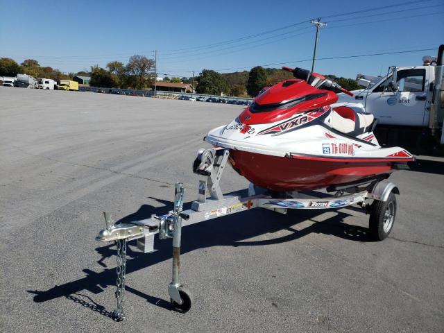 YAMA0521K819 - 2019 YAMAHA VXR RED photo 2