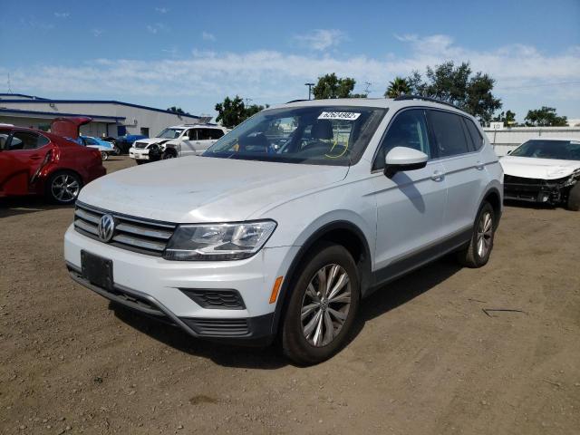 3VV3B7AXXJM131951 - 2018 VOLKSWAGEN TIGUAN SE WHITE photo 2