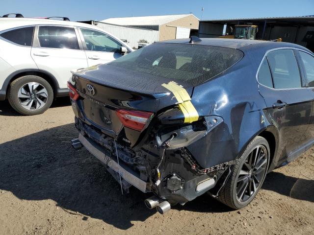 4T1B61HK9KU704305 - 2019 TOYOTA CAMRY XSE BLUE photo 9