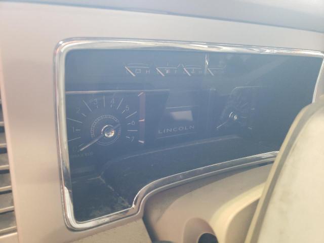 5LMFU285X8LJ15704 - 2008 LINCOLN NAVIGATOR თეთრი ფოტო 8