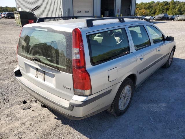 YV1SW61T842434982 - 2004 VOLVO V70 SILVER photo 4