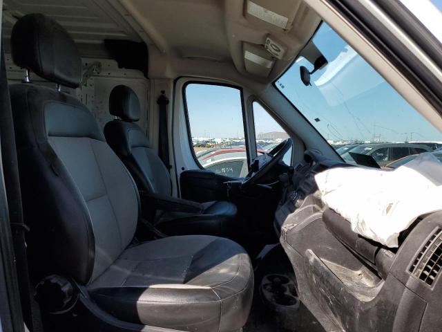 3C6TRVAG2EE105091 - 2014 RAM PROMASTER WHITE photo 5