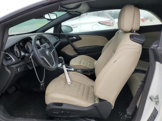 W04WH3N59JG060970 - 2018 BUICK CASCADA PR WHITE photo 5