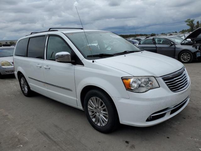 2C4RC1CG9FR590386 - 2015 CHRYSLER TOWN & COU WHITE photo 1