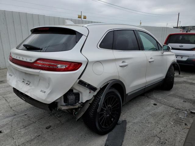 5LMCJ2C96JUL05022 - 2018 LINCOLN MKC SELECT WHITE photo 4
