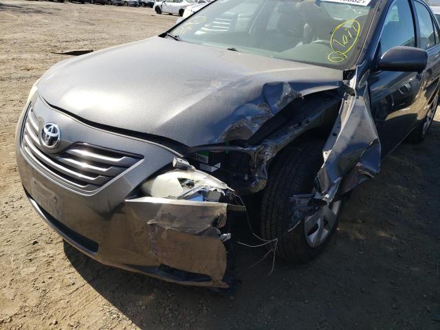 4T4BE46K48R046852 - 2008 TOYOTA CAMRY CE GRAY photo 9