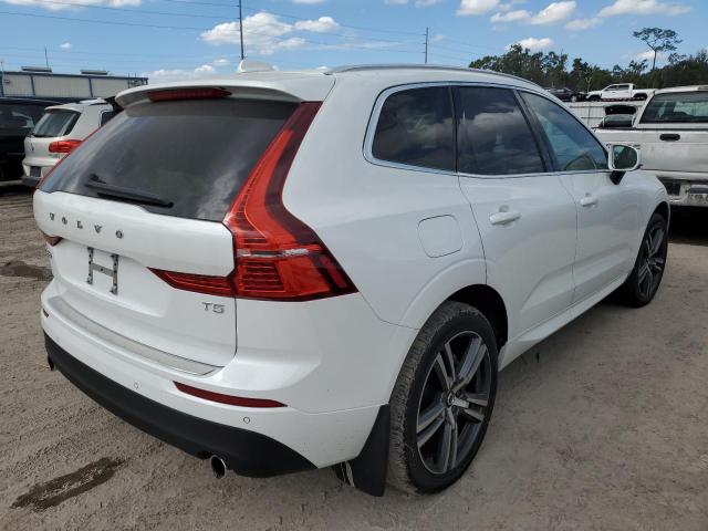 YV4102DKXL1548675 - 2020 VOLVO XC60 T5 MO WHITE photo 4