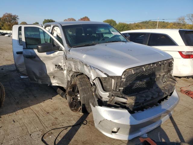 1C6RR7FG3KS554156 - 2019 RAM 1500 CLASS SILVER photo 1