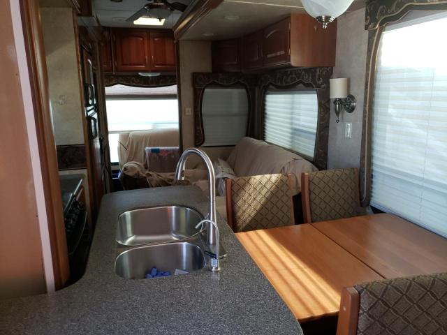 4YDF29025BE760115 - 2011 KEYSTONE AVALANCHE თეთრი ფოტო 6