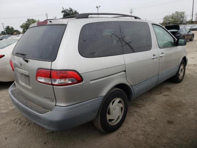 4T3ZF13C52U444619 - 2002 TOYOTA SIENNA LE SILVER photo 4