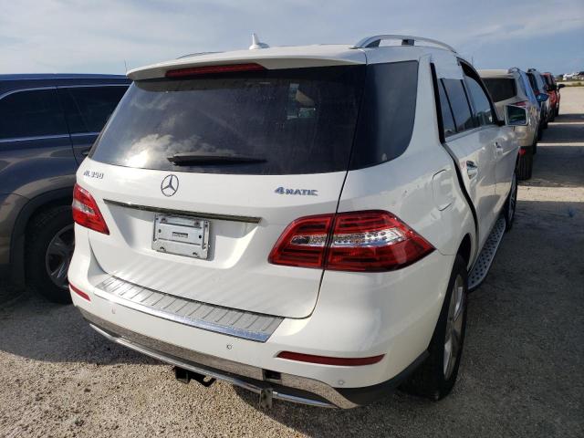 4JGDA5HB4EA388011 - 2014 MERCEDES-BENZ ML 350 4MA WHITE photo 4