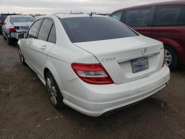 WDDGF8BB2BR156071 - 2011 MERCEDES-BENZ C 300 4MAT WHITE photo 3