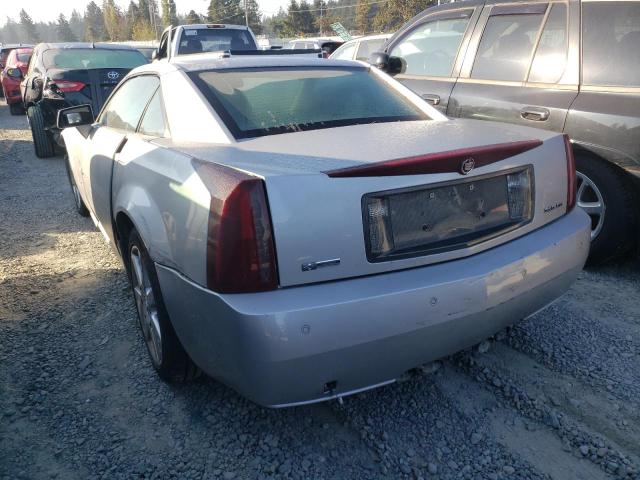 1G6YV34A745602303 - 2004 CADILLAC XLR SILVER photo 3