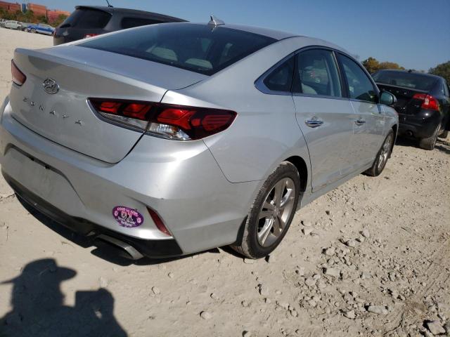 5NPE34AF9KH810403 - 2019 HYUNDAI SONATA LIM SILVER photo 4