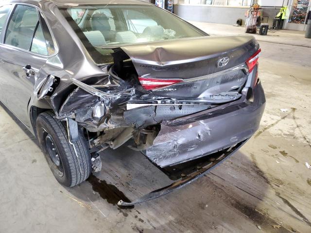 4T4BF1FK8FR500934 - 2015 TOYOTA CAMRY LE GRAY photo 9