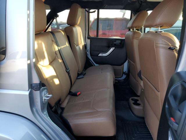 1C4HJWEG3HL755159 - 2017 JEEP WRANGLER U ვერცხლისფერი ფოტო 6